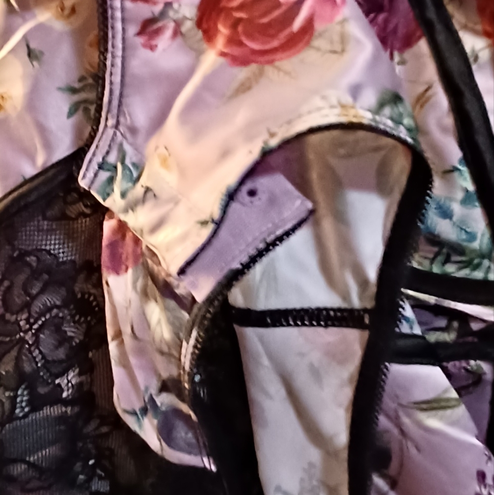 NWT Torrid Satin & Lace floral underwire bodysuit - Picture 8 of 8